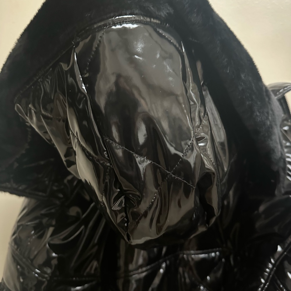 NEW Alo Yoga Snamoto Patent Leather Jacket - Picture 4 of 8